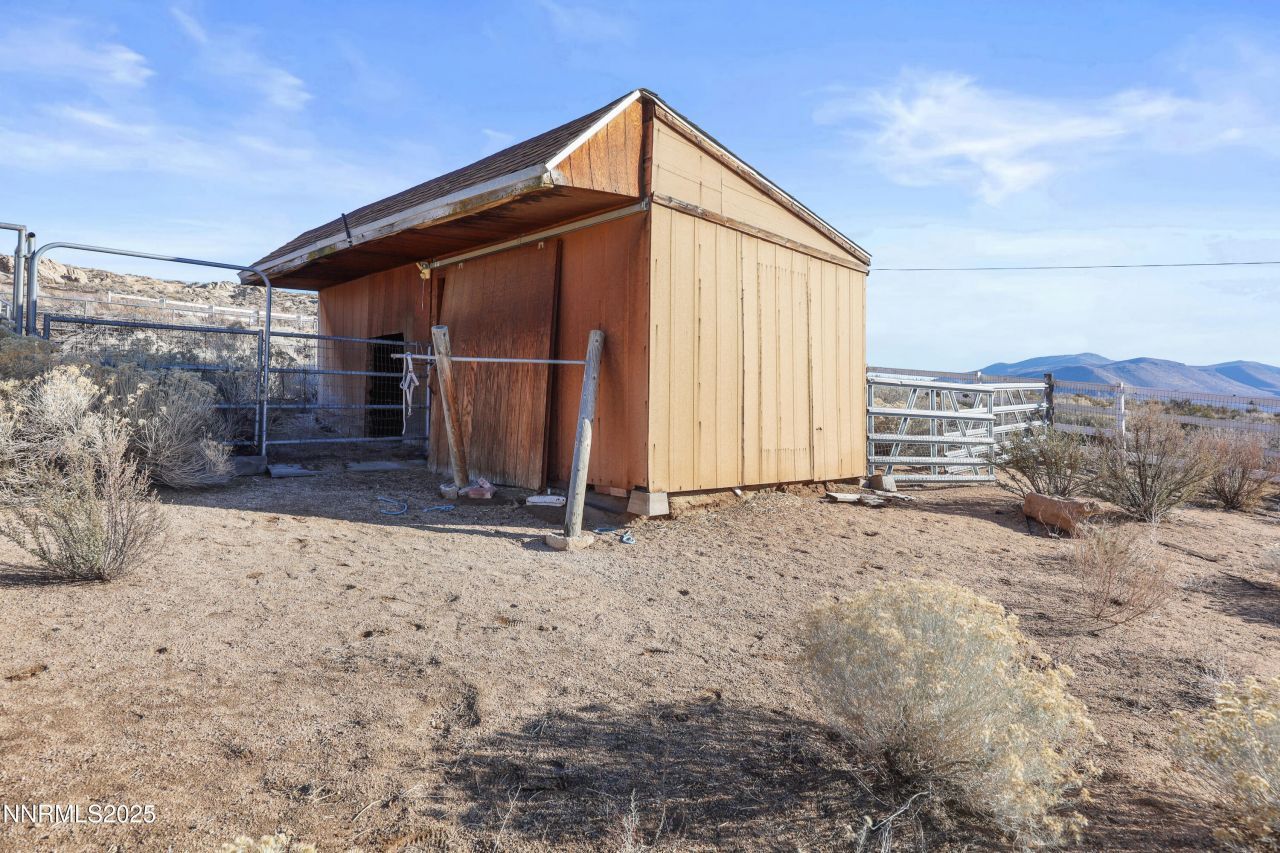 5895 Gentry Lane, Carson City, NV 89701 Photo