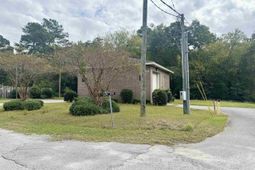 200 Clarkson Street photo 4