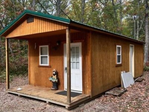 3292 Skidmore Road, Brethren, MI 49619