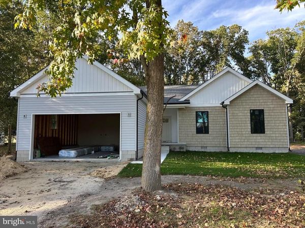 6873 ROBIN DRIVE, SEAFORD, DE 19973