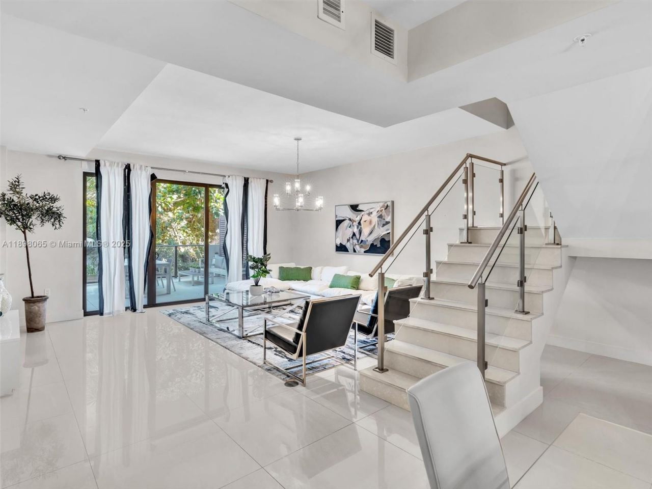 3040 N Ocean Blvd, Unit N103, Fort Lauderdale, FL 33308 Photo