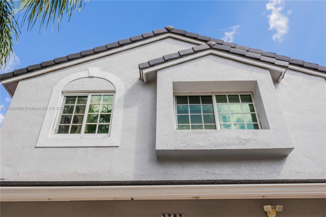 4156 Sapphire Ter, Weston, FL 33331 Photo