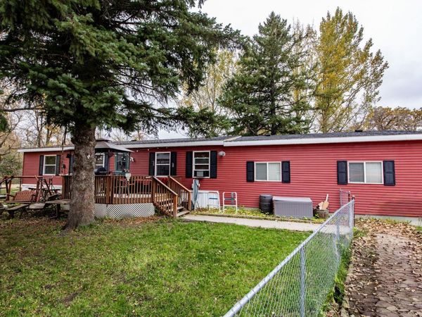 18 Horseshoe Bend, Horace, ND 58047