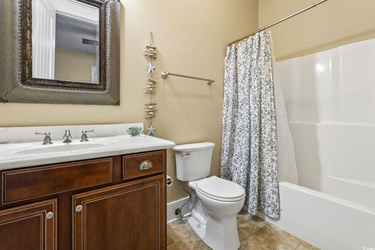 494 Banyan Place Photo 22