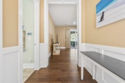 494 Banyan Place photo 4