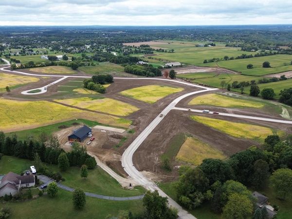 951 OLIVER'S DRIVE, Unit Lt53, Hubertus, WI 53033