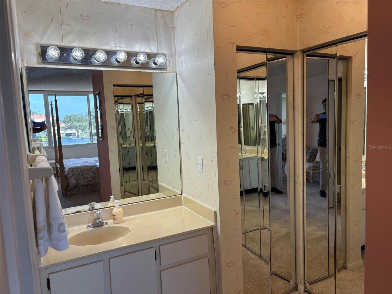 5281 Isla Key Boulevard S, Unit 307, Saint Petersburg, FL 33715 Photo