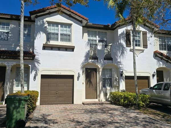 3166 NE 11th St, Homestead, FL 33033