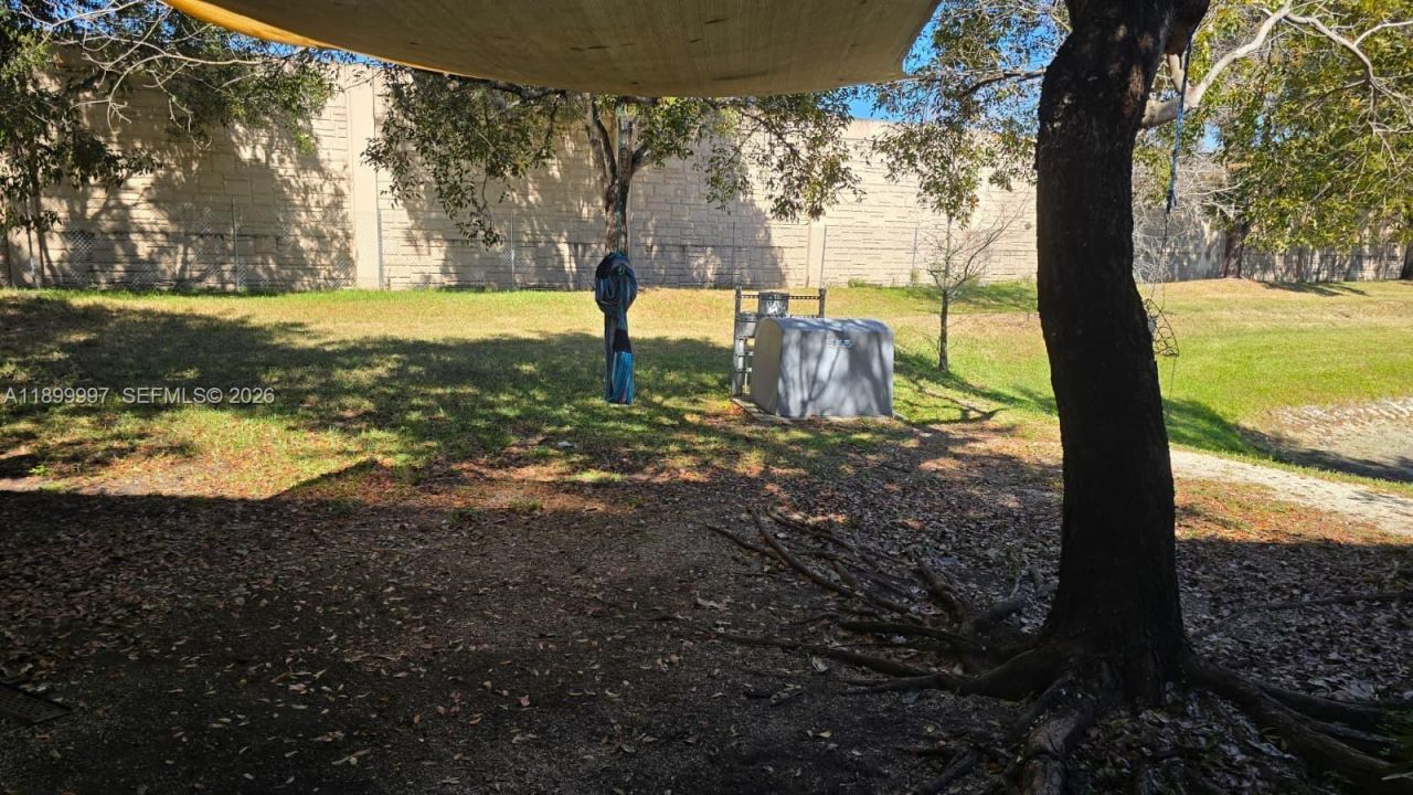 3166 NE 11th St, Homestead, FL 33033 Photo