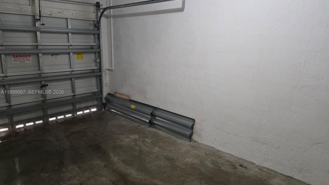 3166 NE 11th St, Homestead, FL 33033 Photo