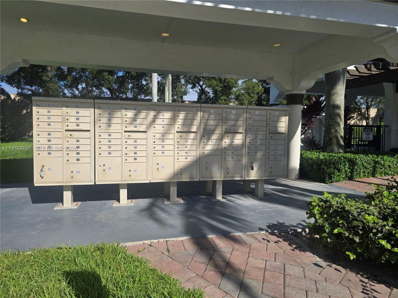 3166 NE 11th St, Homestead, FL 33033 Photo