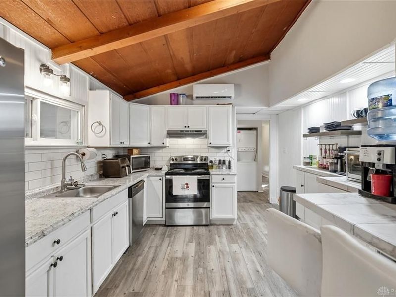 122 Lake Shore Drive, Medway, OH 45341 Photo 11