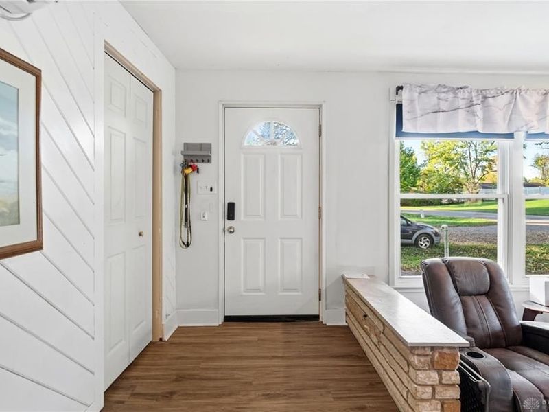 122 Lake Shore Drive, Medway, OH 45341 Photo 5