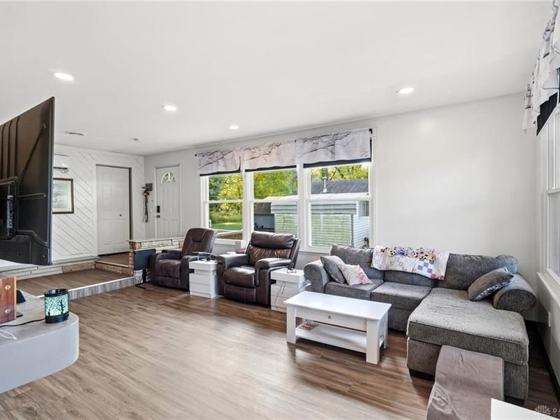 122 Lake Shore Drive, Medway, OH 45341 Photo 7