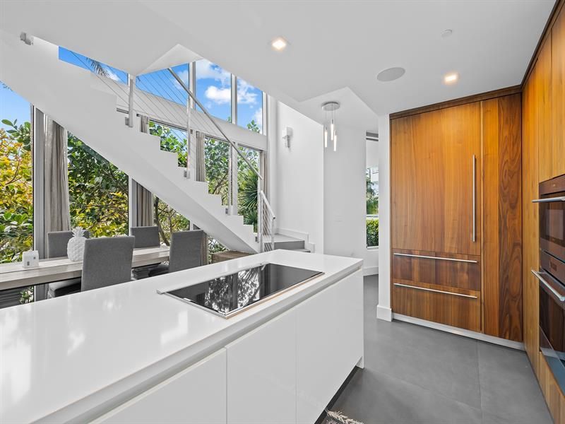 701 N Fort Lauderdale Beach Boulevard, Unit TH1, Fort Lauderdale, FL 33304 Photo