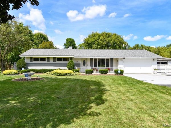 6443 Richfield Road, Genesee Twp, MI 48506
