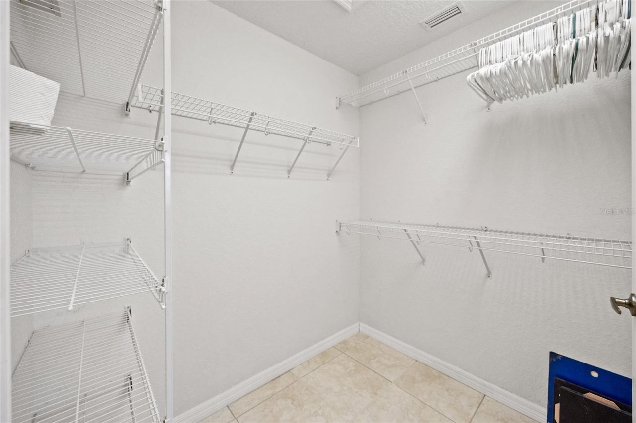 6208 SE 54th Trail, Center Hill, FL 33514 Photo