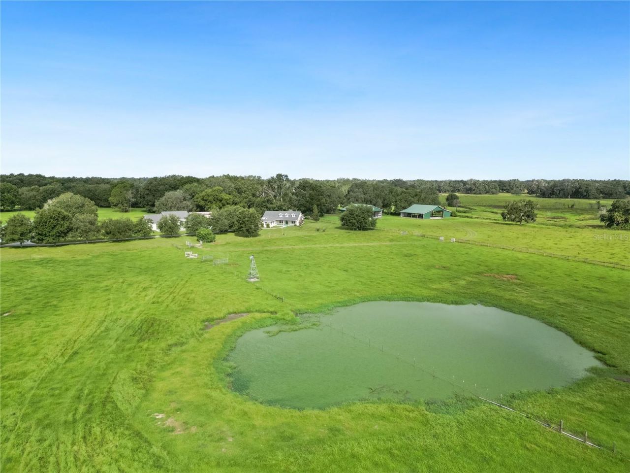 6208 SE 54th Trail, Center Hill, FL 33514 Photo