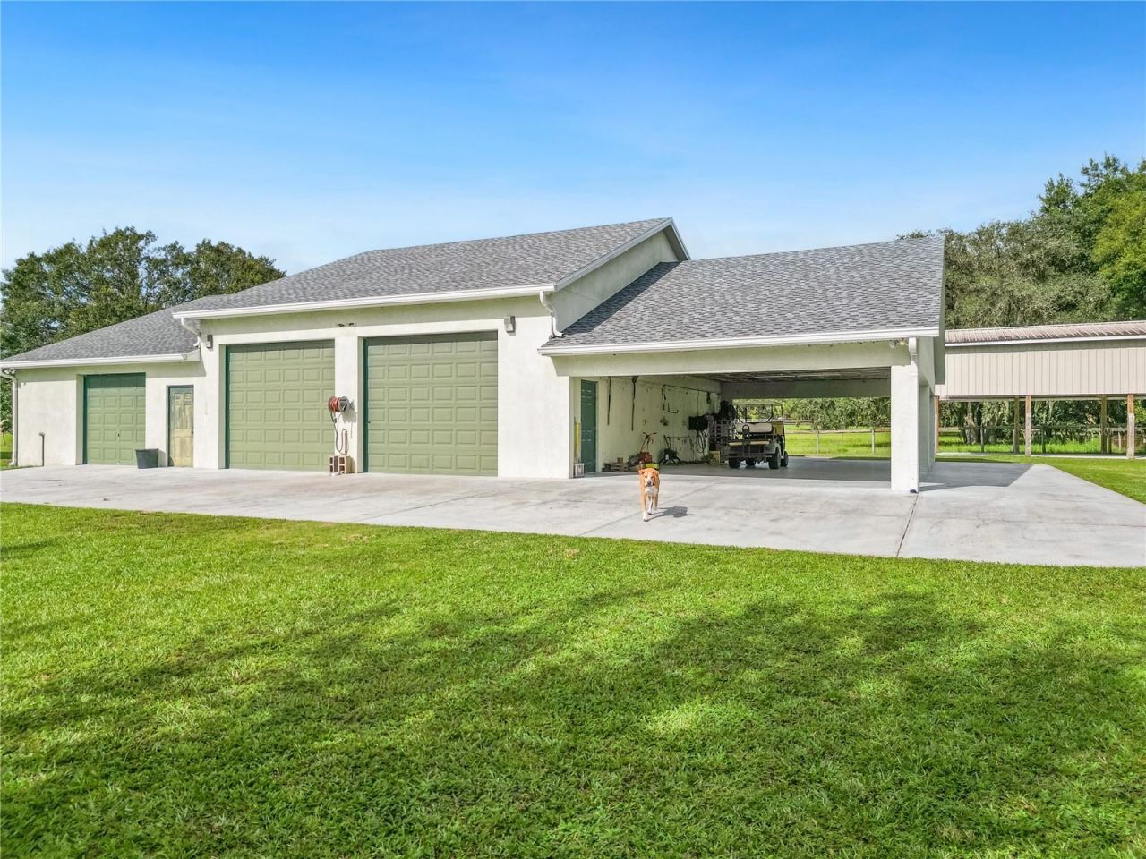 6208 SE 54th Trail, Center Hill, FL 33514 Photo