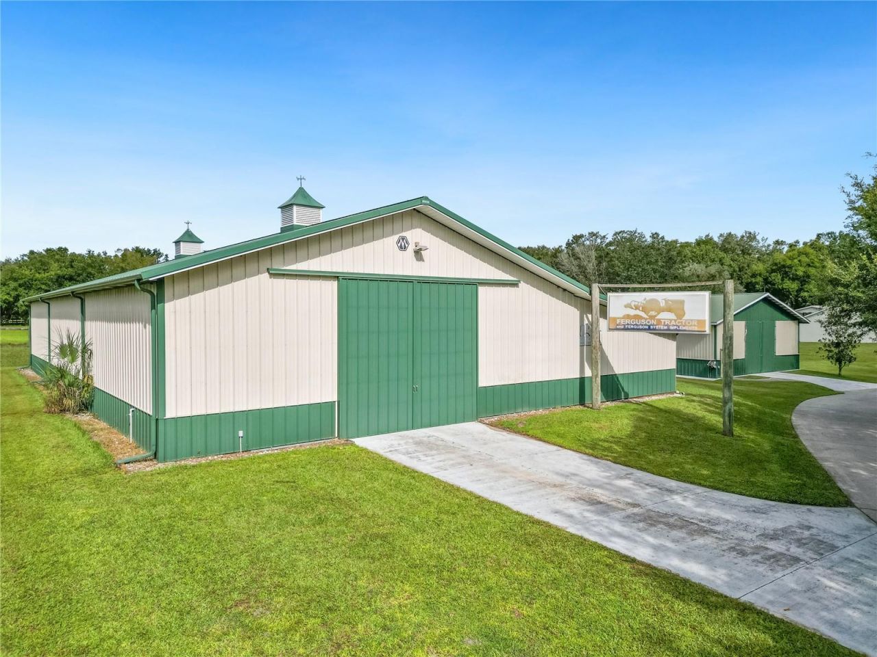 6208 SE 54th Trail, Center Hill, FL 33514 Photo