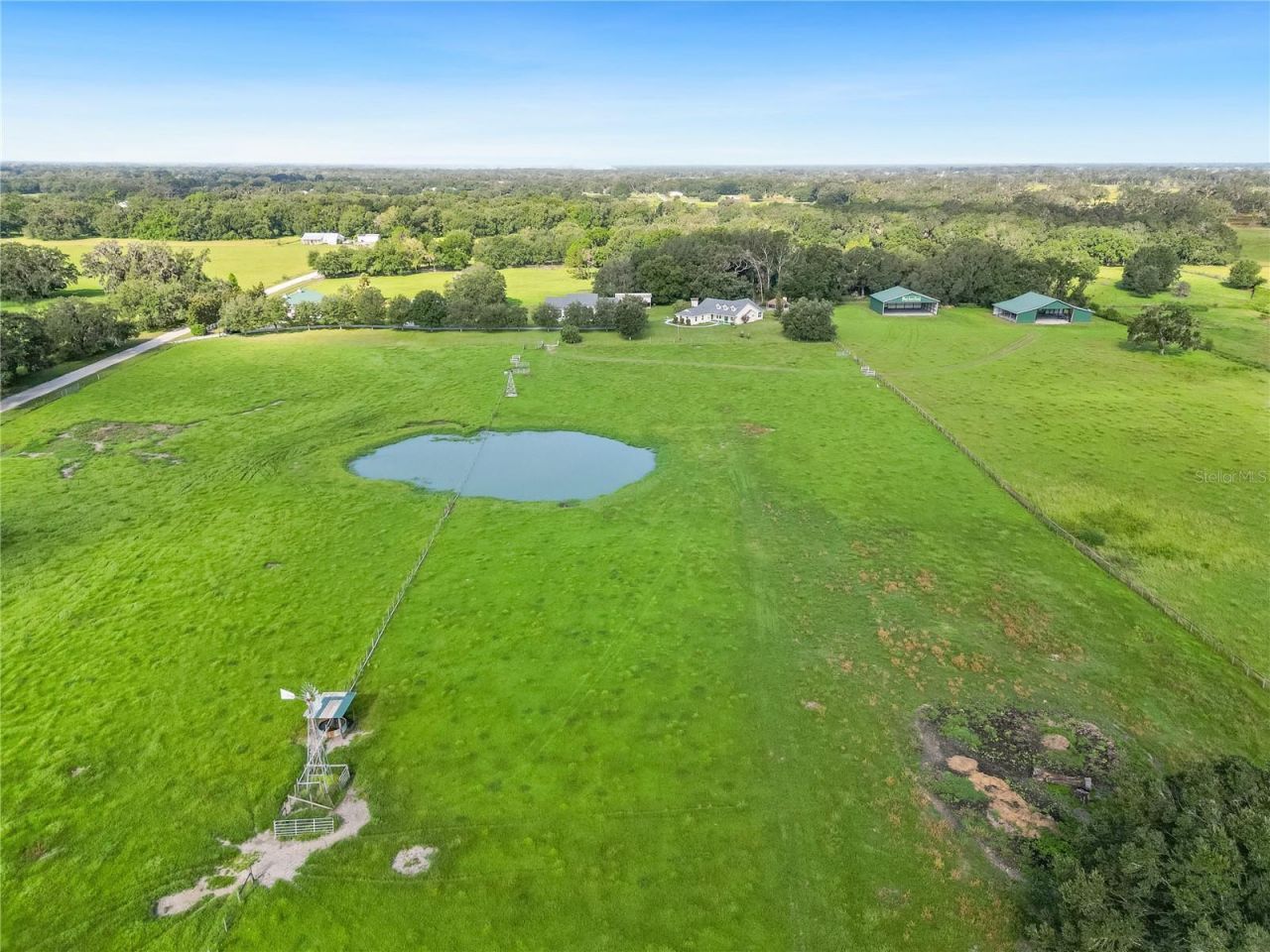 6208 SE 54th Trail, Center Hill, FL 33514 Photo