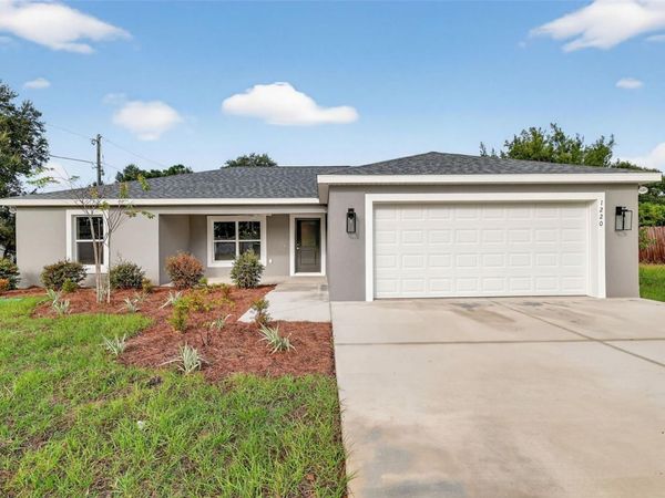 1220 PADGETT CIRCLE, LADY LAKE, FL 32159