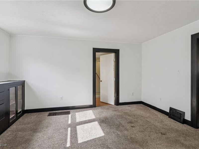 1674 Betz Drive, Akron, OH 44306 Photo 14