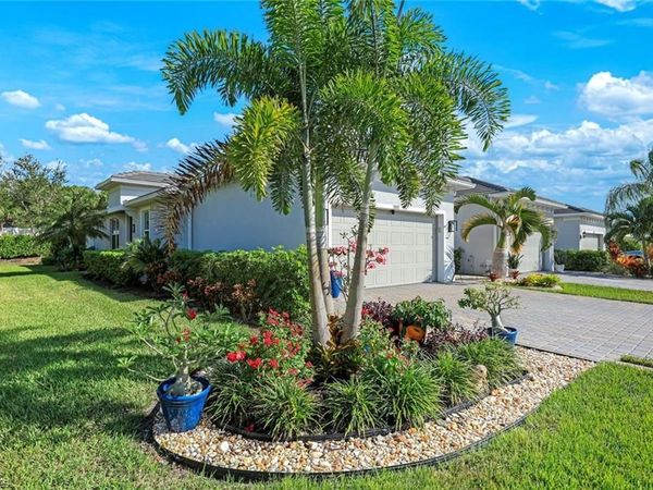 20001 Parrot Key CT, ESTERO, FL 33928