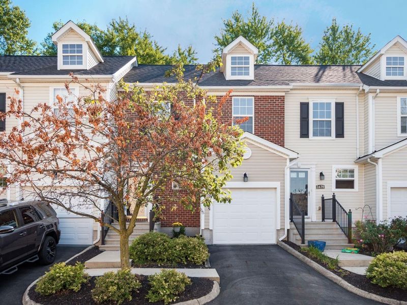 2672 Sawmill Reserve Drive, Powell, OH 43065 Photo 2