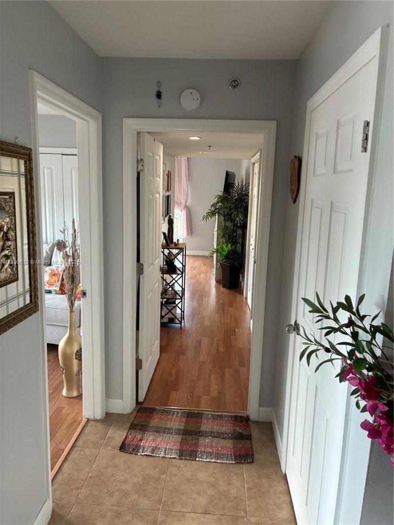 1650 Coral Way, Unit 808, Miami, FL 33145 Photo