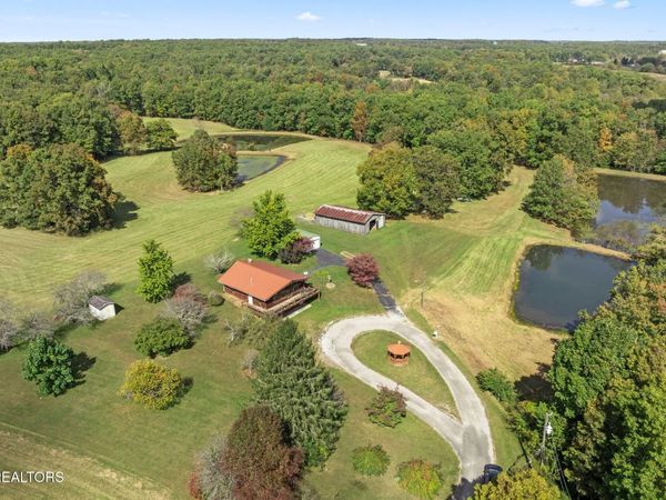 384 Miller Court, Crossville, TN 38571