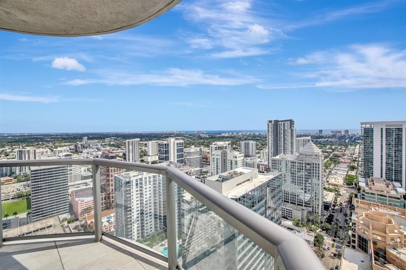 100 E Las Olas Boulevard, Unit 4301, Fort Lauderdale, FL 33301 Photo