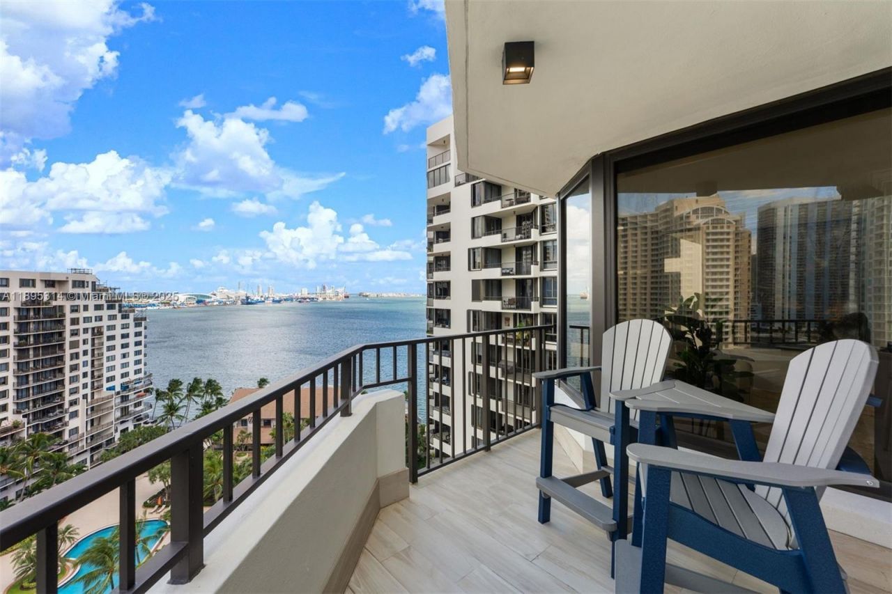 520 Brickell Key Dr, Unit A1716, Miami, FL 33131 Photo