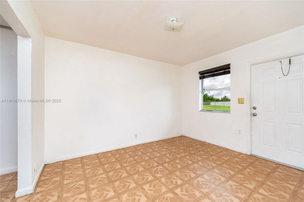 10015 SW 170th Ter, Unit 2, Miami, FL 33157 Photo