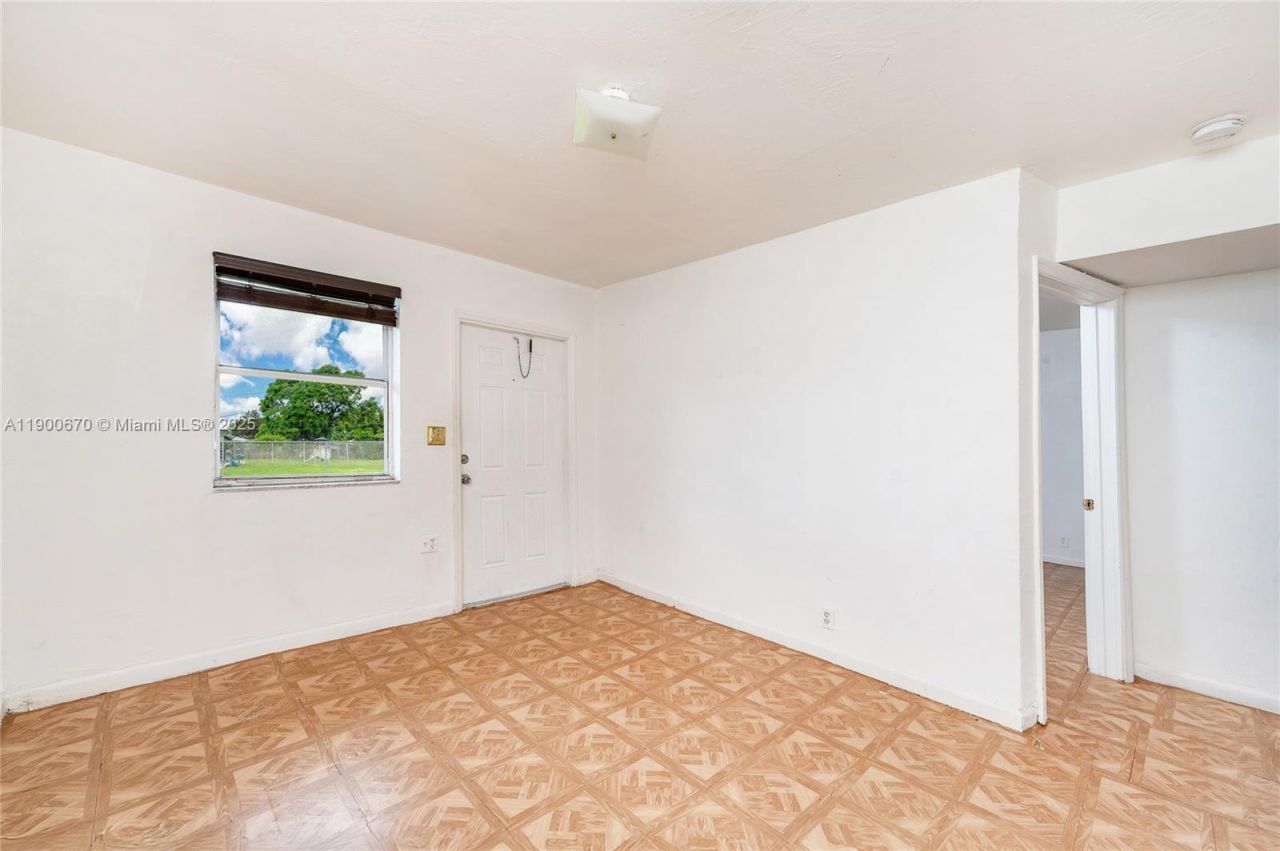 10015 SW 170th Ter, Unit 2, Miami, FL 33157 Photo