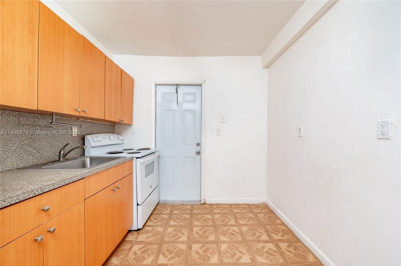 10015 SW 170th Ter, Unit 2, Miami, FL 33157 Photo