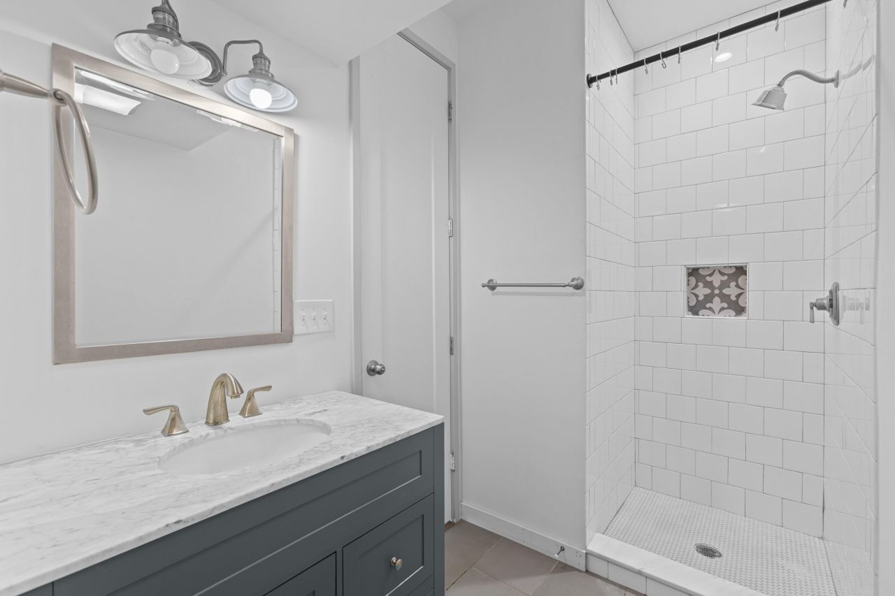 29 Hanover Street Photo 18