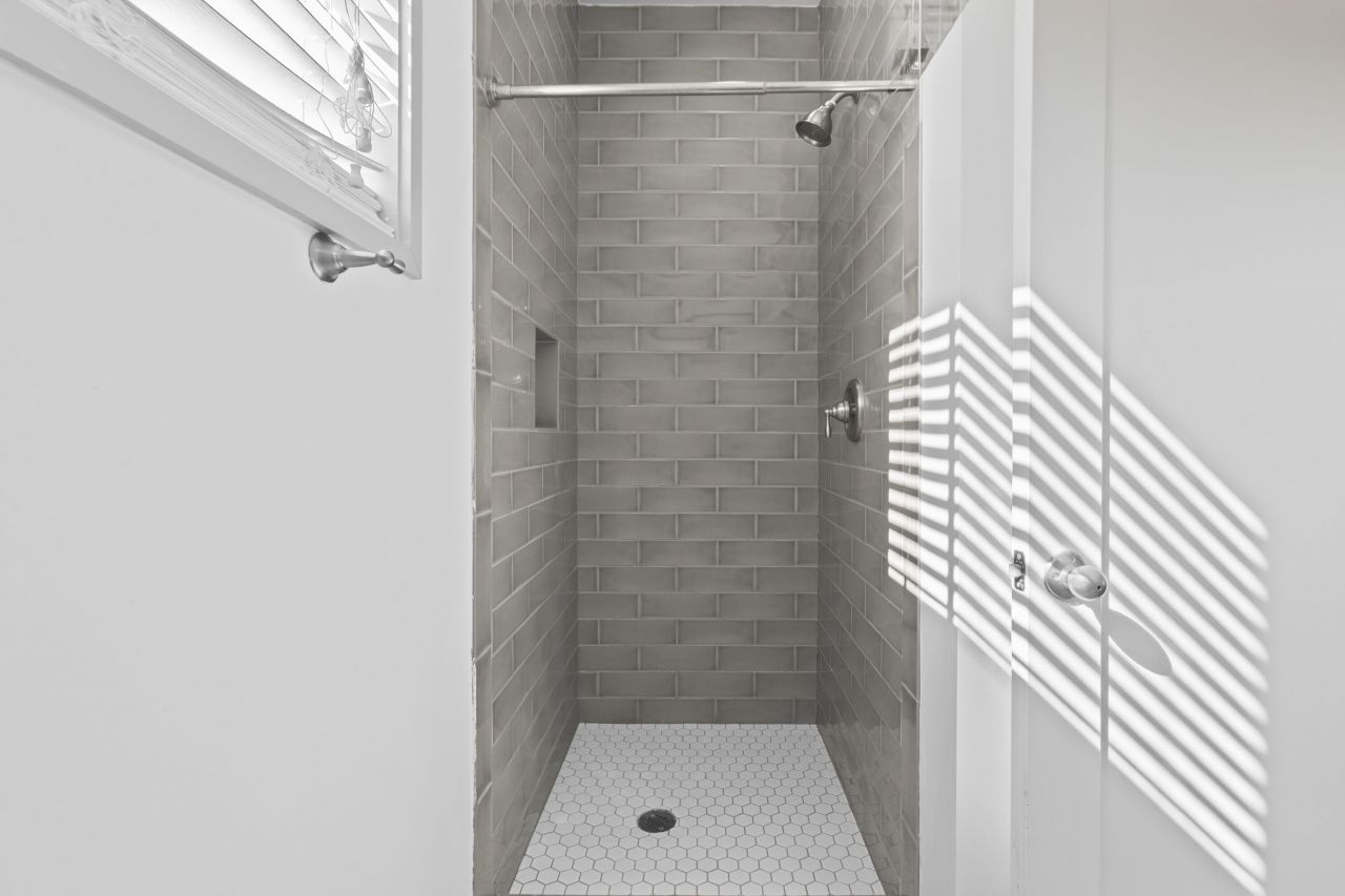 29 Hanover Street Photo 29