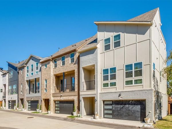 2452 Carmelita Street, Dallas, TX 75212