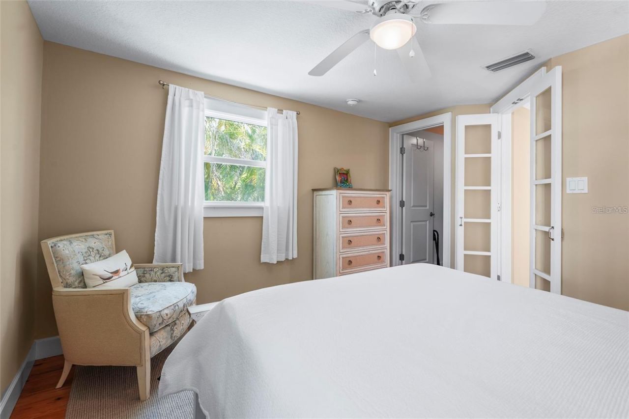 111 Faubel Street, Sarasota, FL 34242 Photo