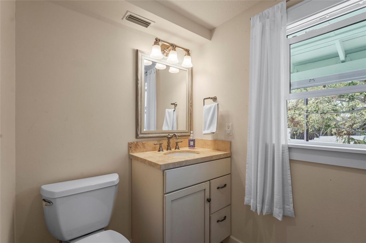 111 Faubel Street, Sarasota, FL 34242 Photo