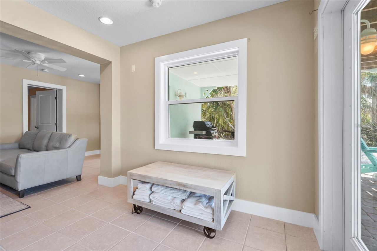 111 Faubel Street, Sarasota, FL 34242 Photo