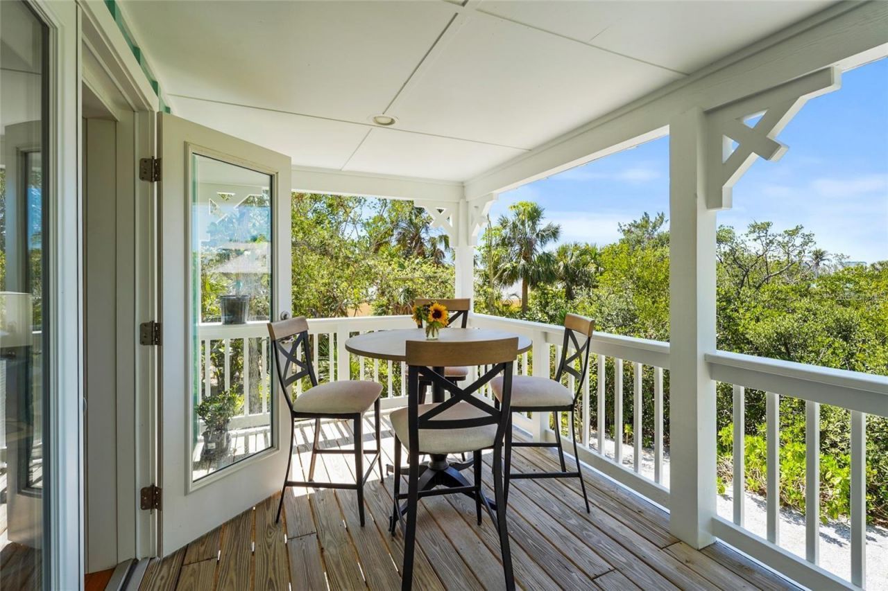 111 Faubel Street, Sarasota, FL 34242 Photo