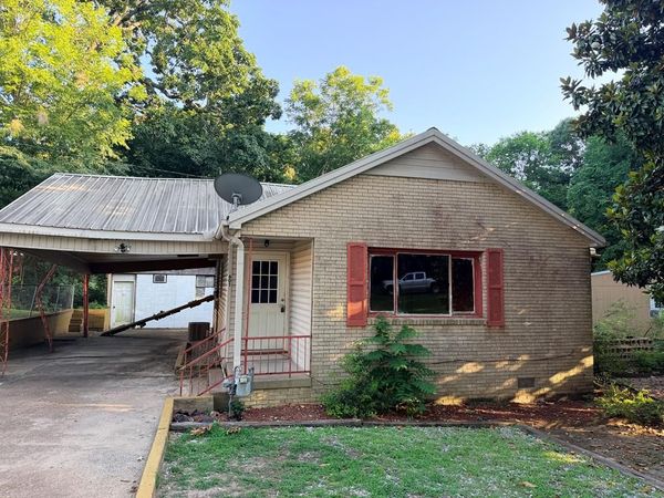 601 W Black Lane, Pocahontas, AR 72455