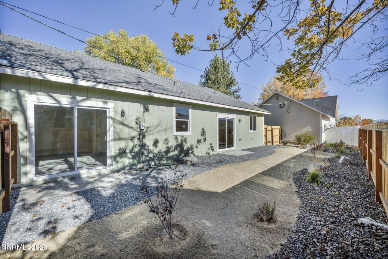 1421 Mission Street, Unit 1 & 2, Gardnerville, NV 89410 Photo