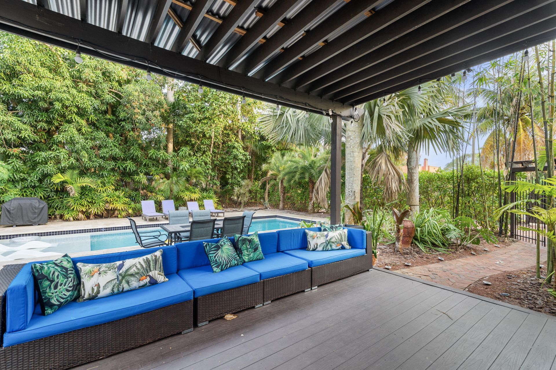 643 36th Street, West Palm Beach, FL 33407 Photo