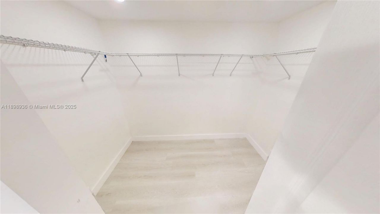 20230 NE 3rd Ct, Unit 6, Miami, FL 33179 Photo