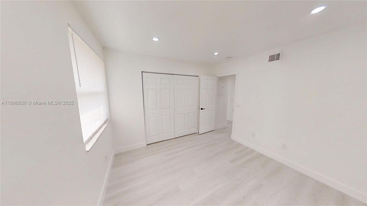 20230 NE 3rd Ct, Unit 6, Miami, FL 33179 Photo