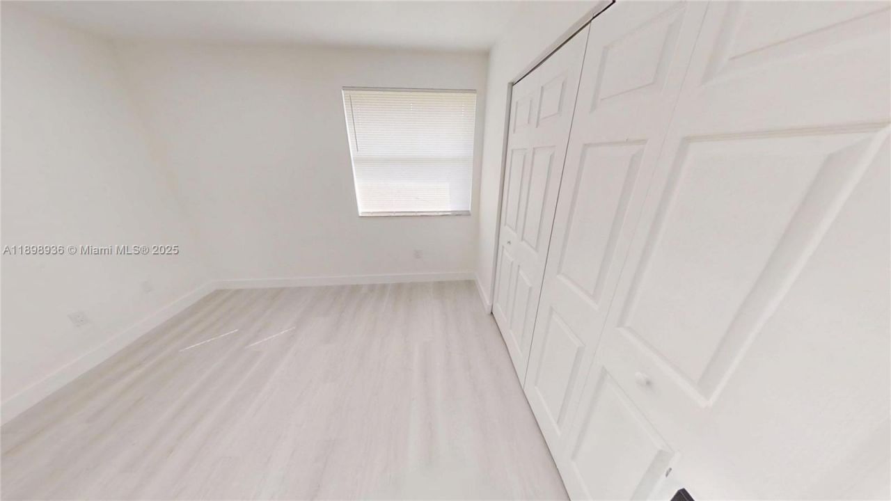 20230 NE 3rd Ct, Unit 6, Miami, FL 33179 Photo