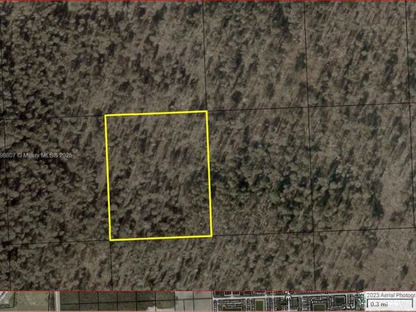 174** SW 52 St, Miami, FL 33185